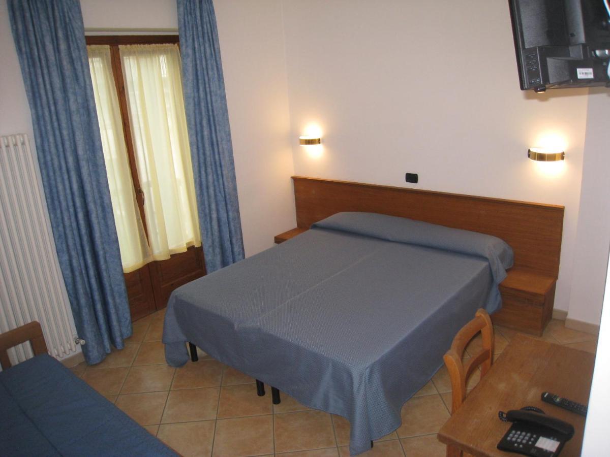 Casalpina Don Barra Hotel ปราเจลาโต ภายนอก รูปภาพ
