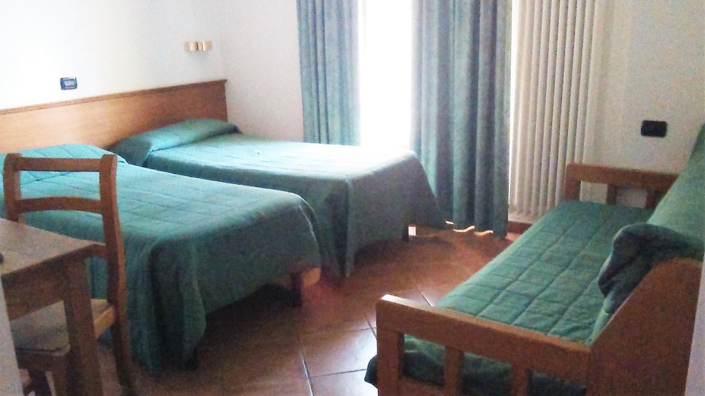 Casalpina Don Barra Hotel ปราเจลาโต ภายนอก รูปภาพ